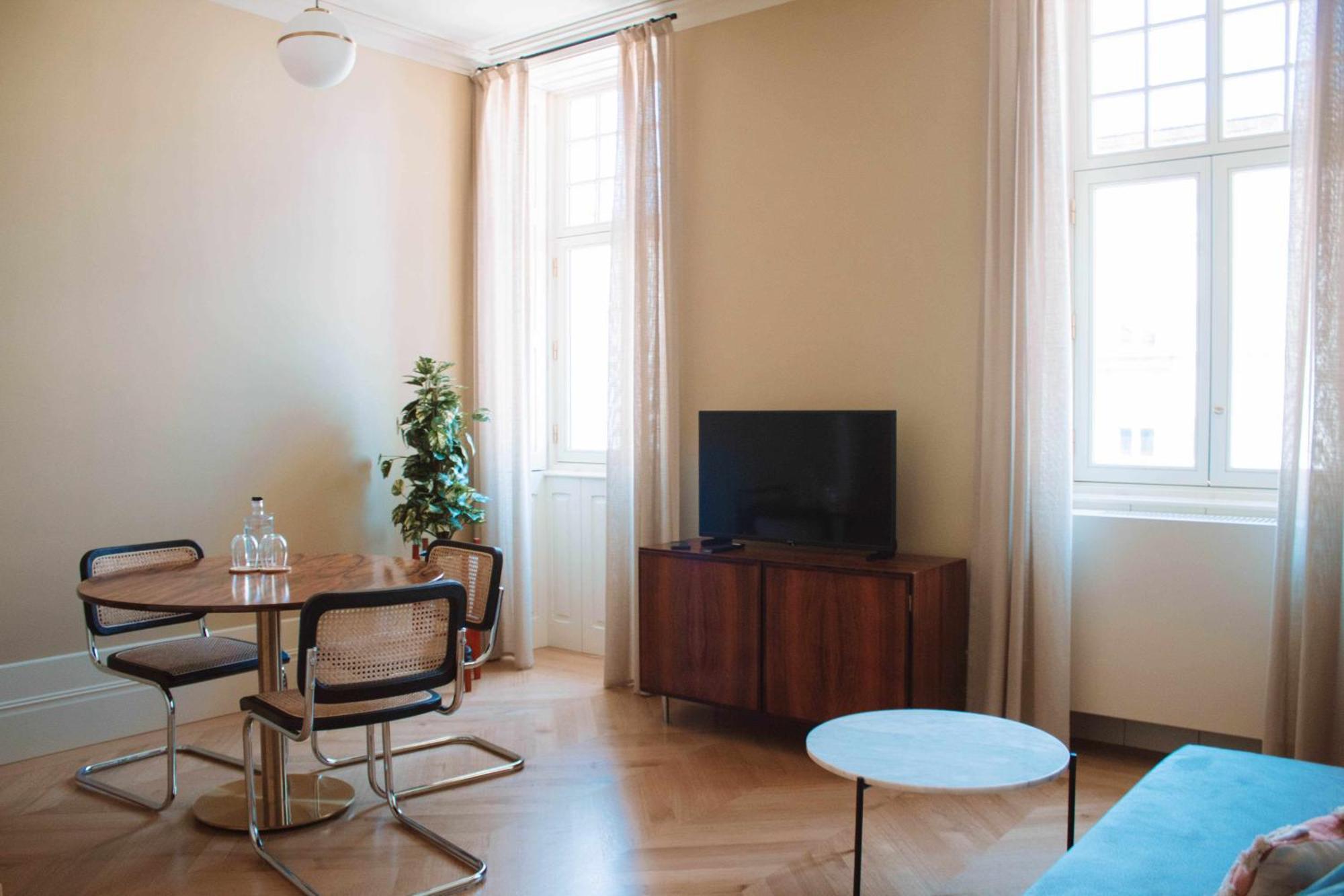 Villa Theatro Heritage Apartments Брага Номер фото